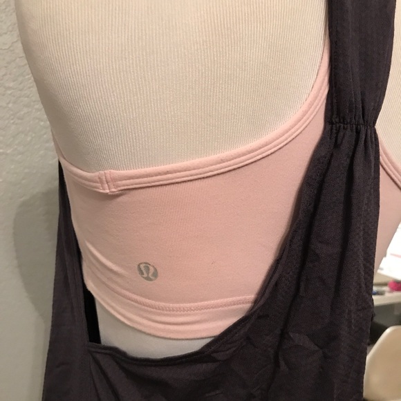 Lululemon 2 in 1 tank - Picture 3 of 3